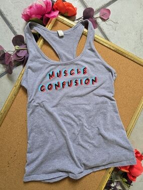 💪 2/$15 LFT Clothing Co. Gray "Muscle Confusion" Racerback Tank